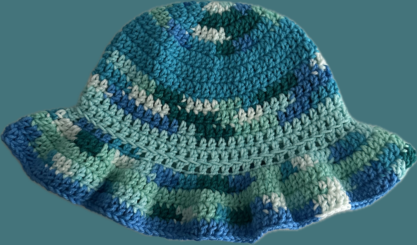 Liquid Teal Wavy Hat